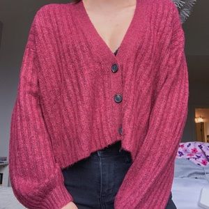 SOLD‼️American Eagle Cropped Sweater